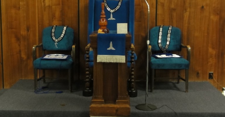 The chairs in the west, with jewels and aprons waiting.